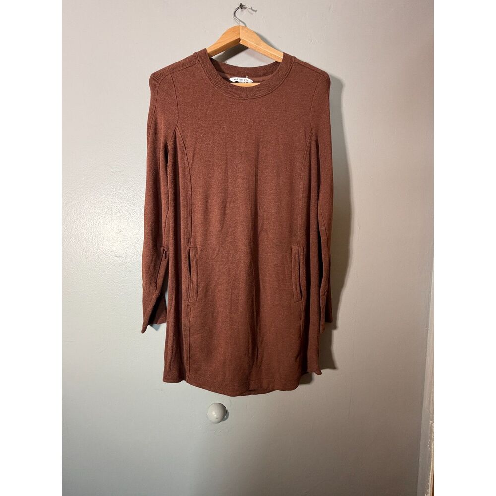 Athleta Balance Tunic Medium Brown Long Sleeve Pocket Athleisure Top